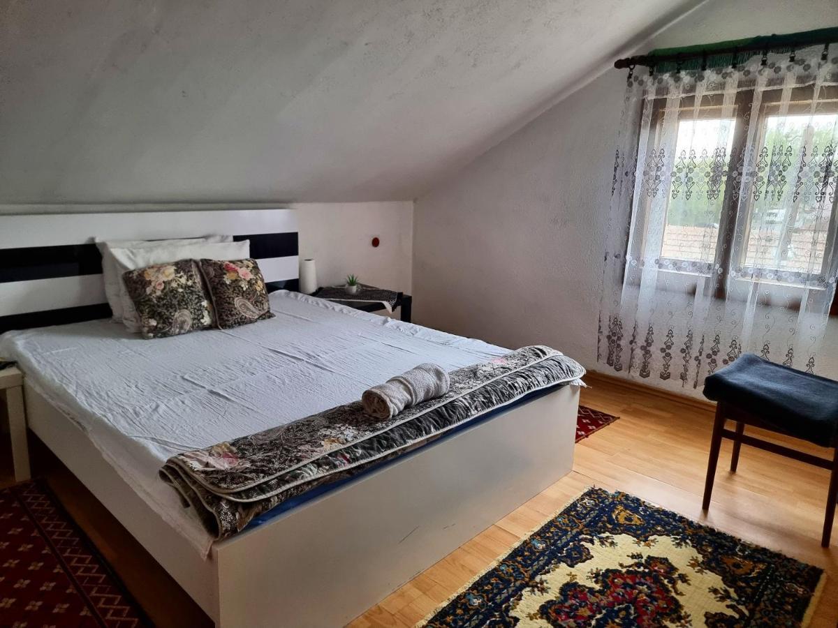 Sobi/Rooms/Zimmer Gradsko Buitenkant foto